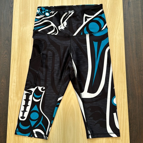 NoMiNoU Wolf Teal Capri - Picture 1 of 7